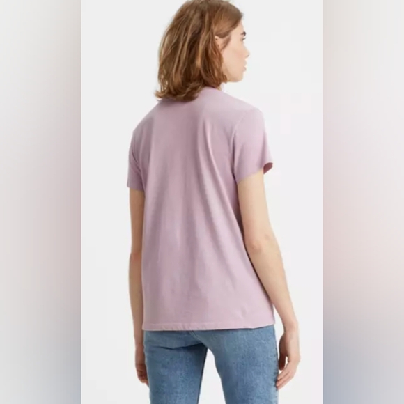 Levi Logo Perfect Tee Purple Shirt Size L NWT MSRP 24.50 - Picture 2 of 7